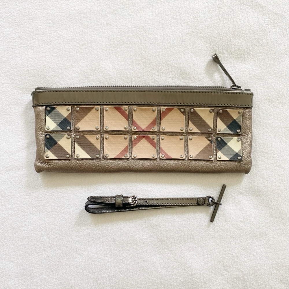 BURBERRY Metallic Leather Clutch
